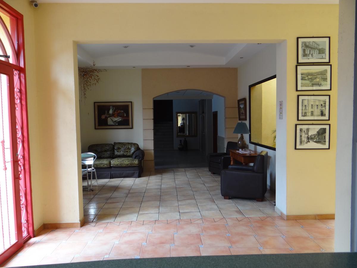 Hotel Mac Arthur Tegucigalpa Szoba fotó