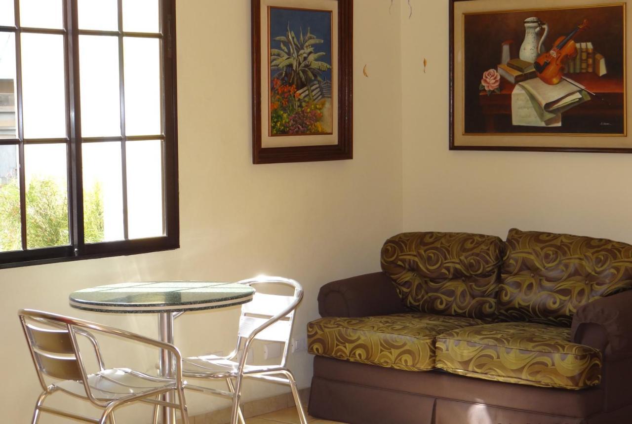 Hotel Mac Arthur Tegucigalpa Szoba fotó